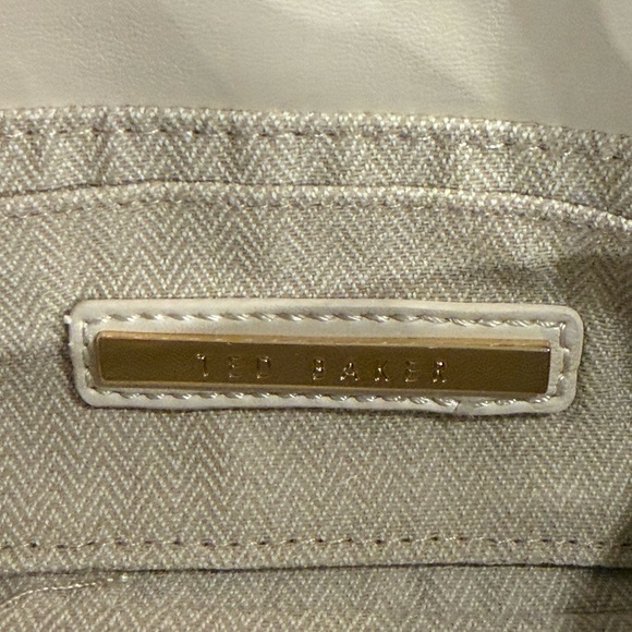 Ted Baker London Floral Embroidered Mini Bag NWT - Picture 9 of 10